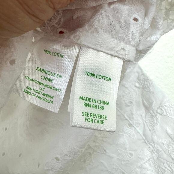 Lilly Pulitzer White Eyelet Fish Pattern Top Size S - Excellent Condition - Picture 7 of 8